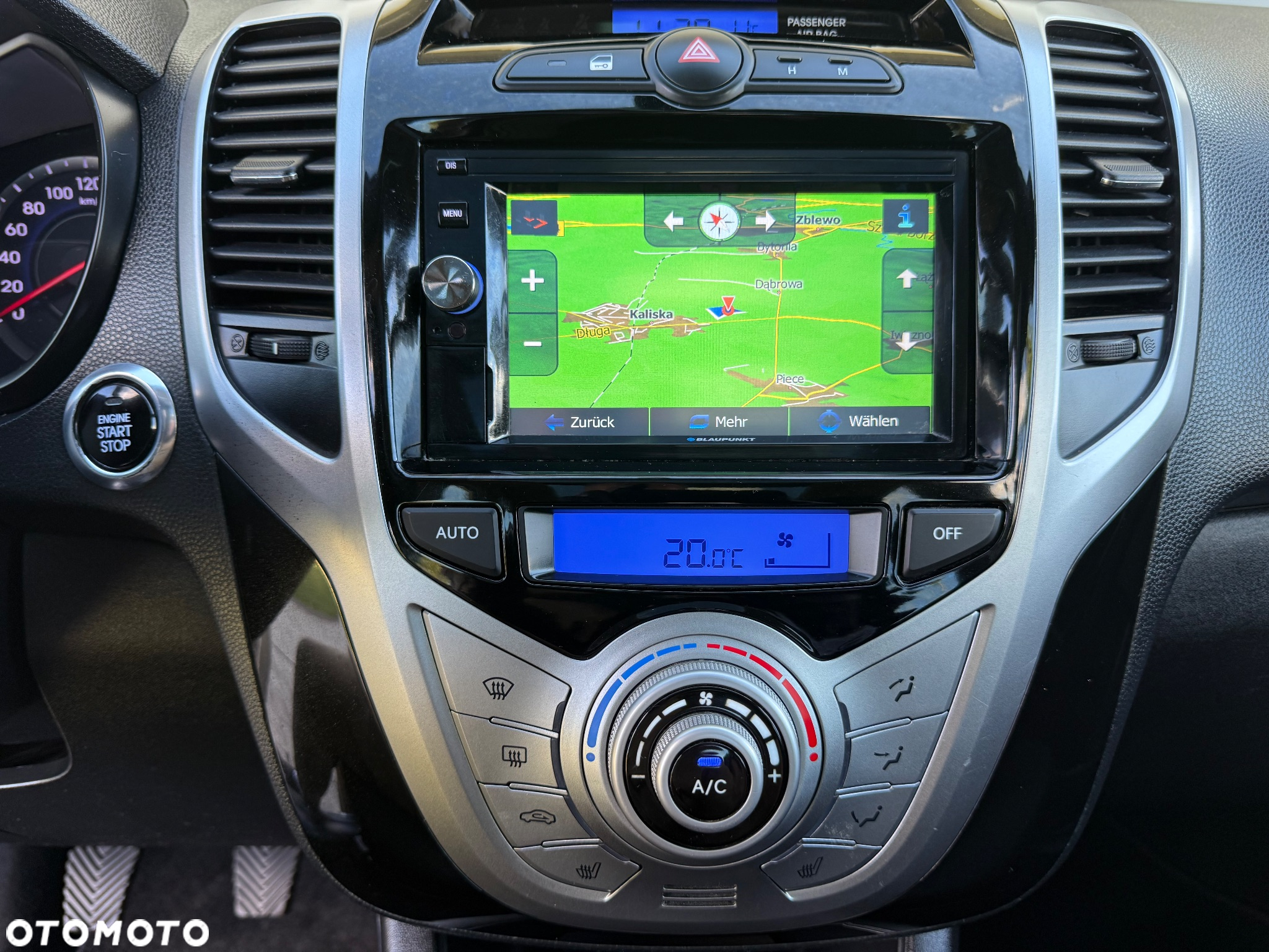 Hyundai ix20 1.6 CRDi blue YES Plus - 11