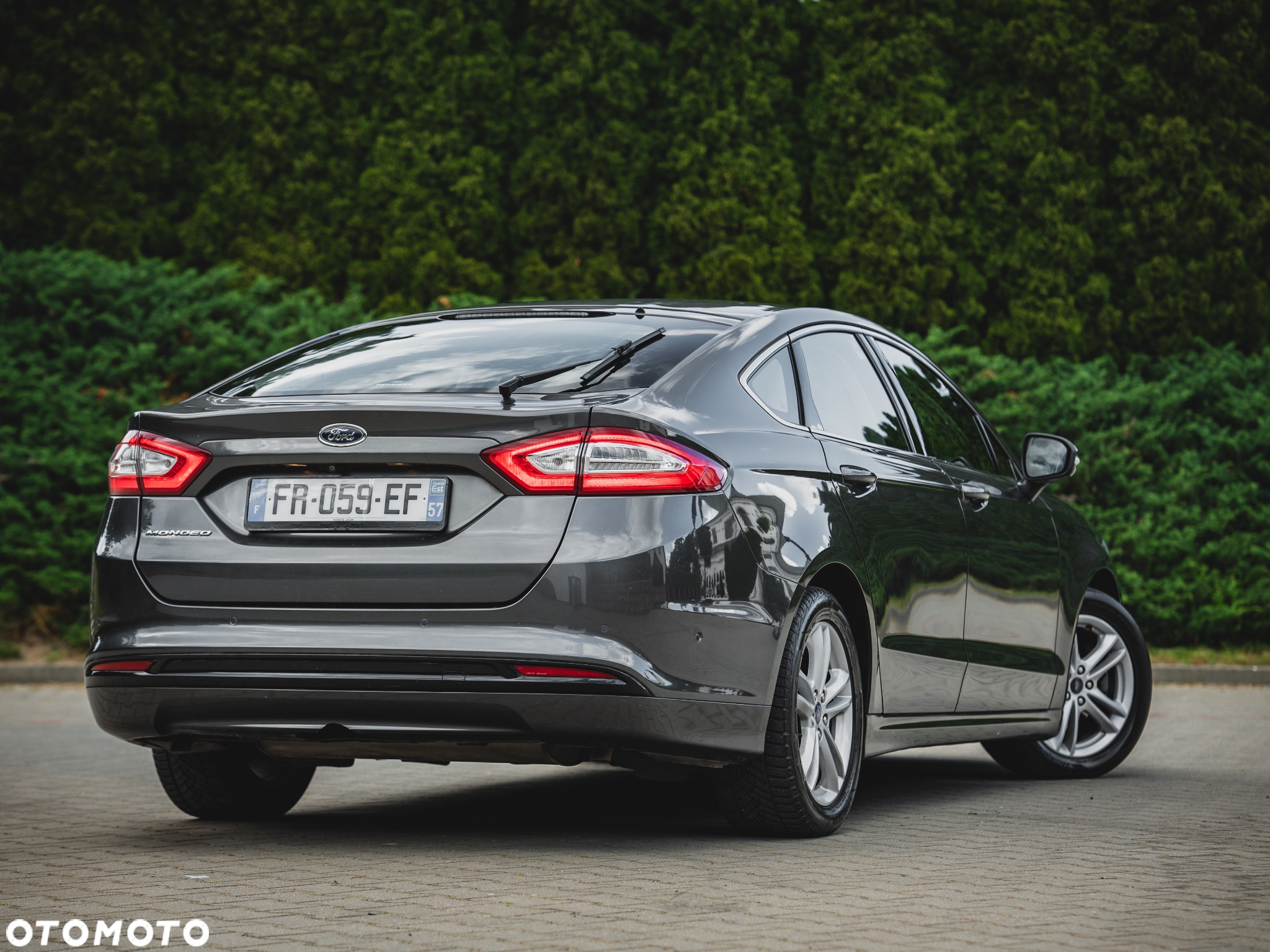 Ford Mondeo 2.0 TDCi Titanium - 14