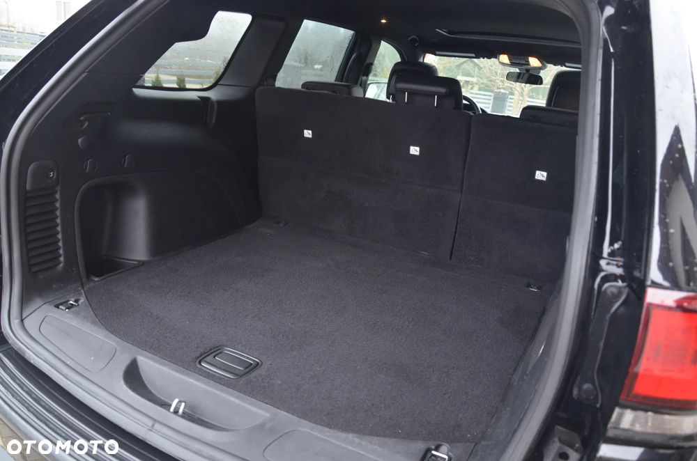 Jeep Grand Cherokee - 16