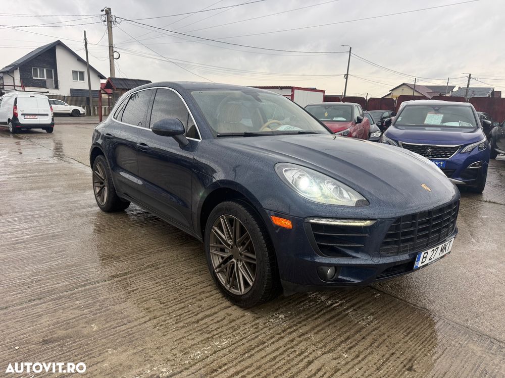 Porsche Macan - 1