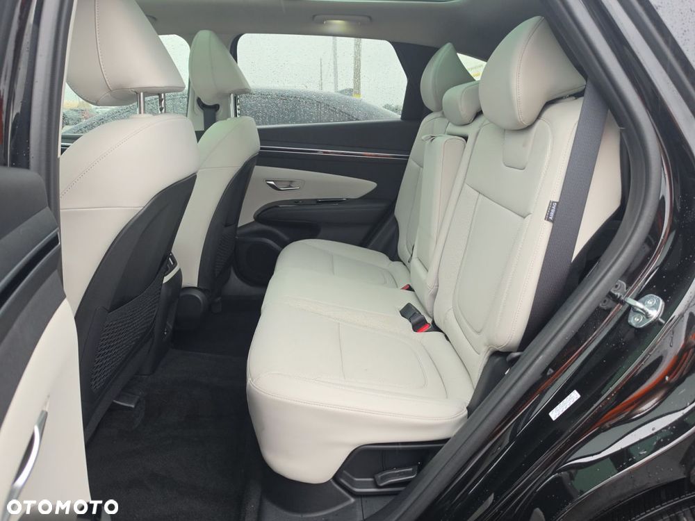 Hyundai Tucson - 12