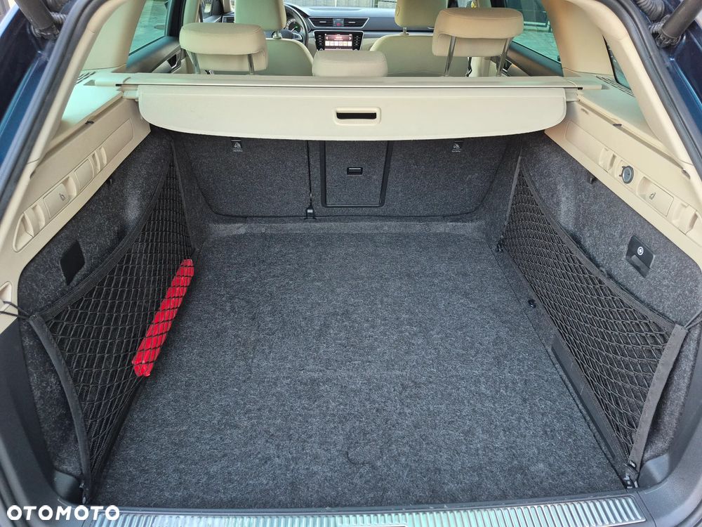 Skoda Superb 1.5 TSI ACT Style DSG - 7