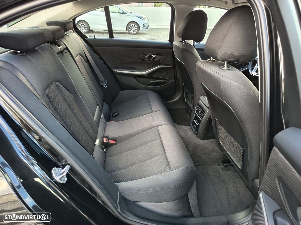 BMW 330 e Corporate Edition Auto - 9