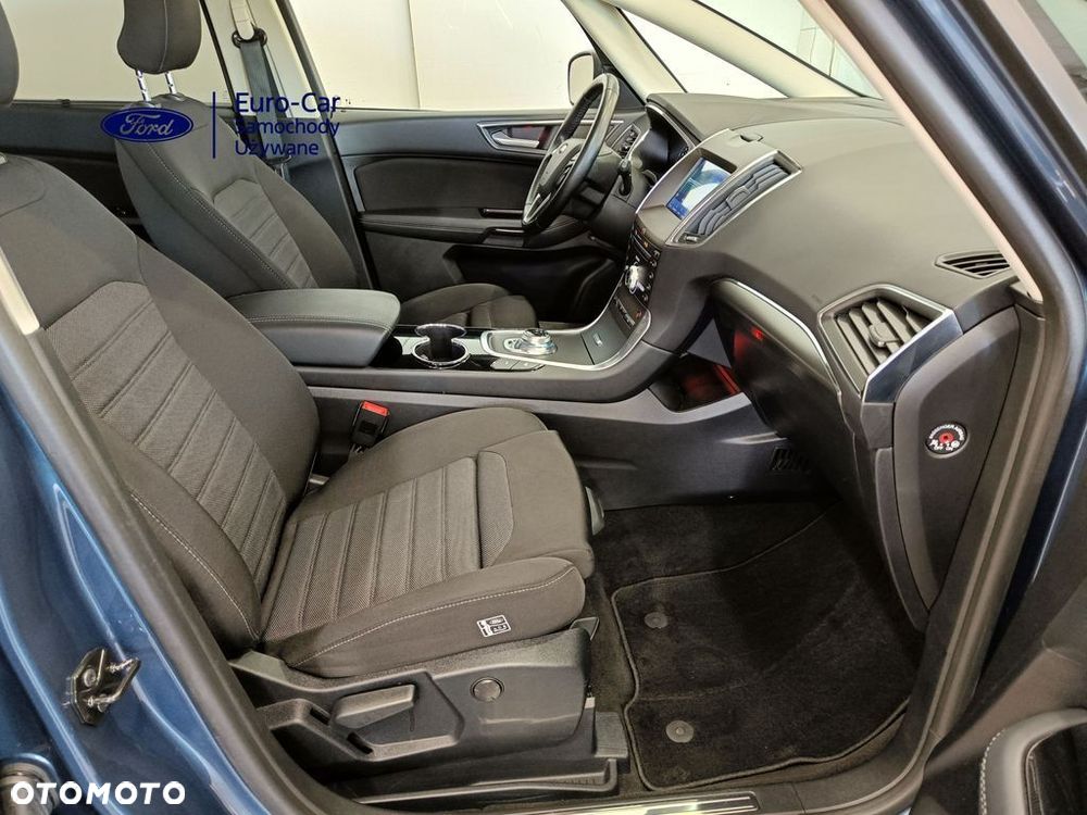 Ford S-Max 2.5 Duratec FHEV TITANIUM - 13