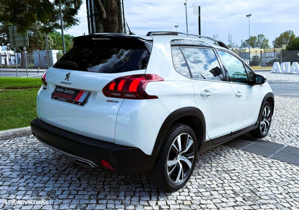 Peugeot 2008 1.2 PureTech GT Line - 3