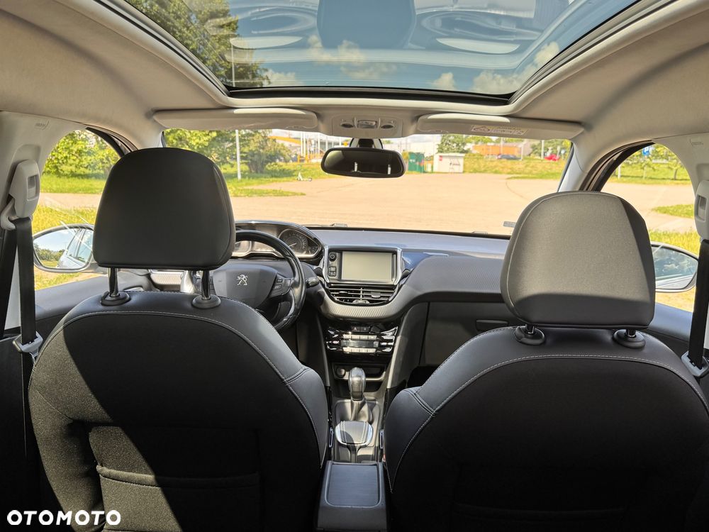 Peugeot 2008 - 13