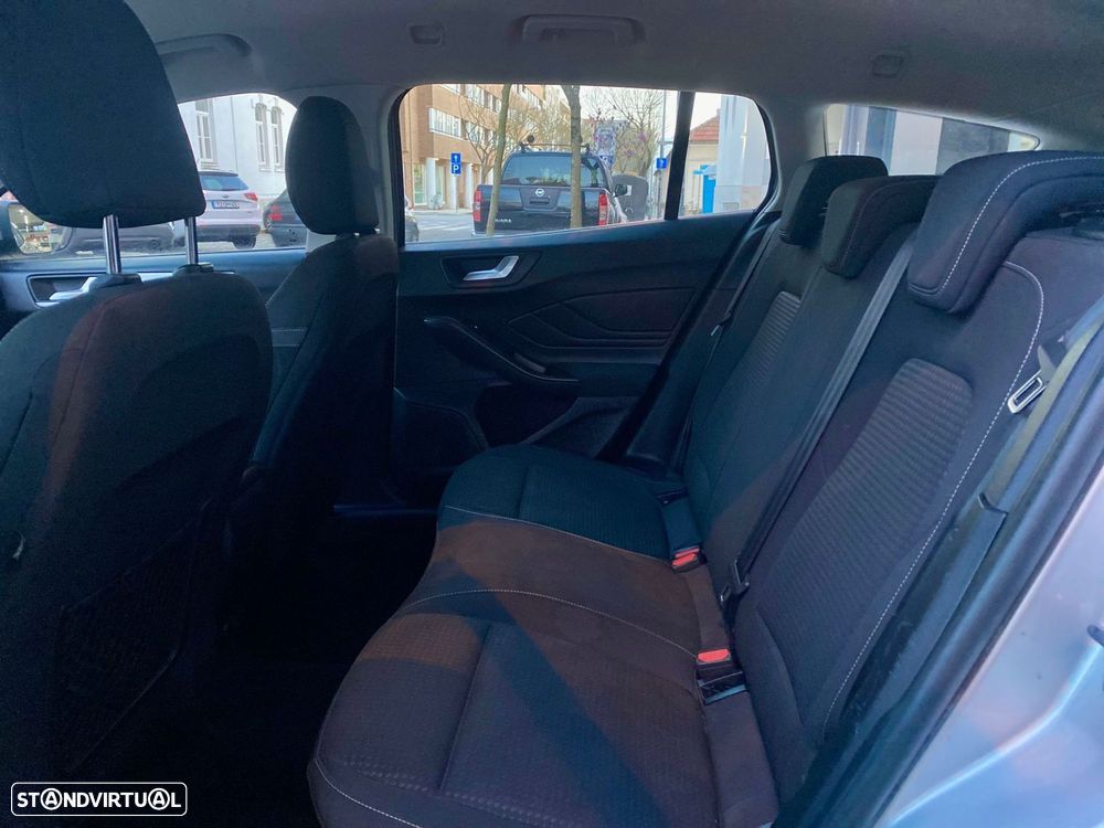 Ford Focus SW 1.5 TDCi EcoBlue Active Aut. - 28