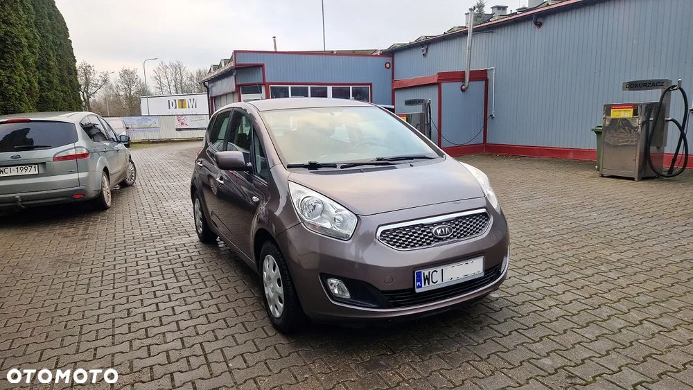 Kia Venga 1.4 L - 15