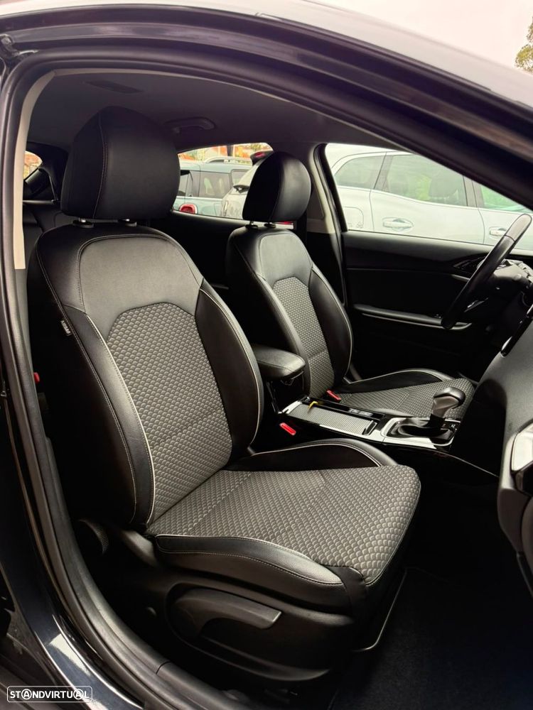 Kia XCeed 1.6 GDi PHEV Tech - 15