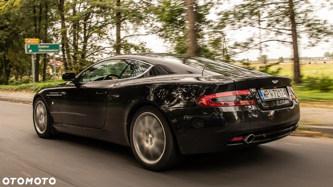 Aston Martin DB9 Coupe Touchtronic - 24