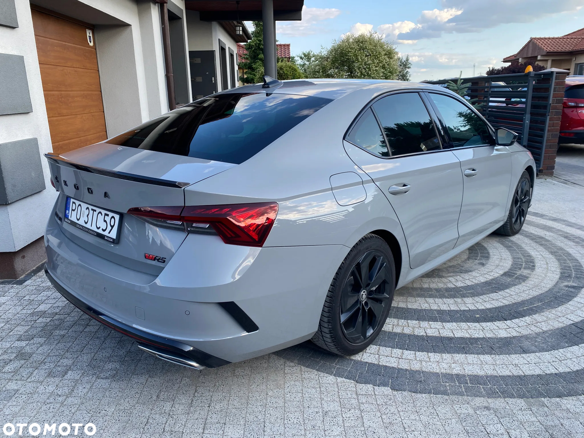 Skoda Octavia 2.0 TDI RS DSG - 4