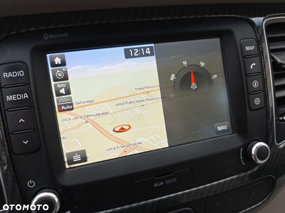 Kia Carens 1.7 CRDi Business Line - 25