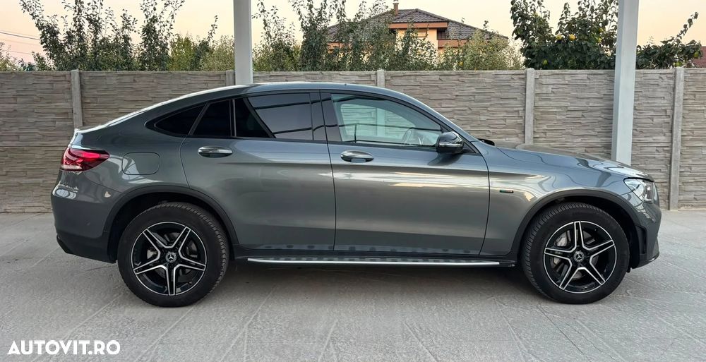 Mercedes-Benz GLC Coupe 300 4MATIC - 5