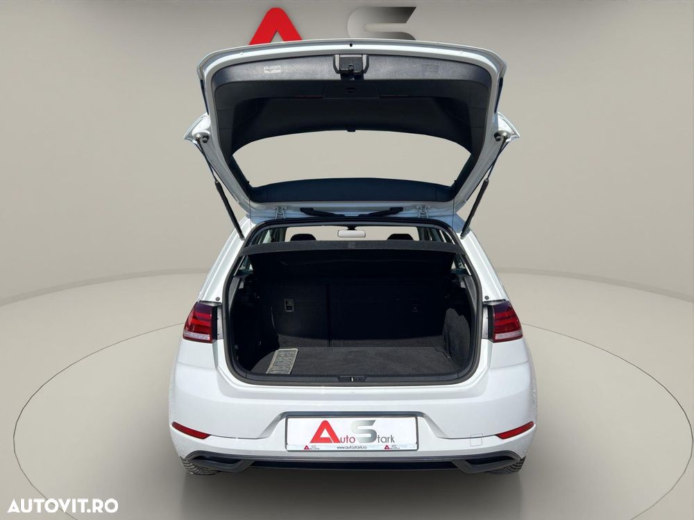 VOLKSWAGEN Golf 2020 — imagine 36