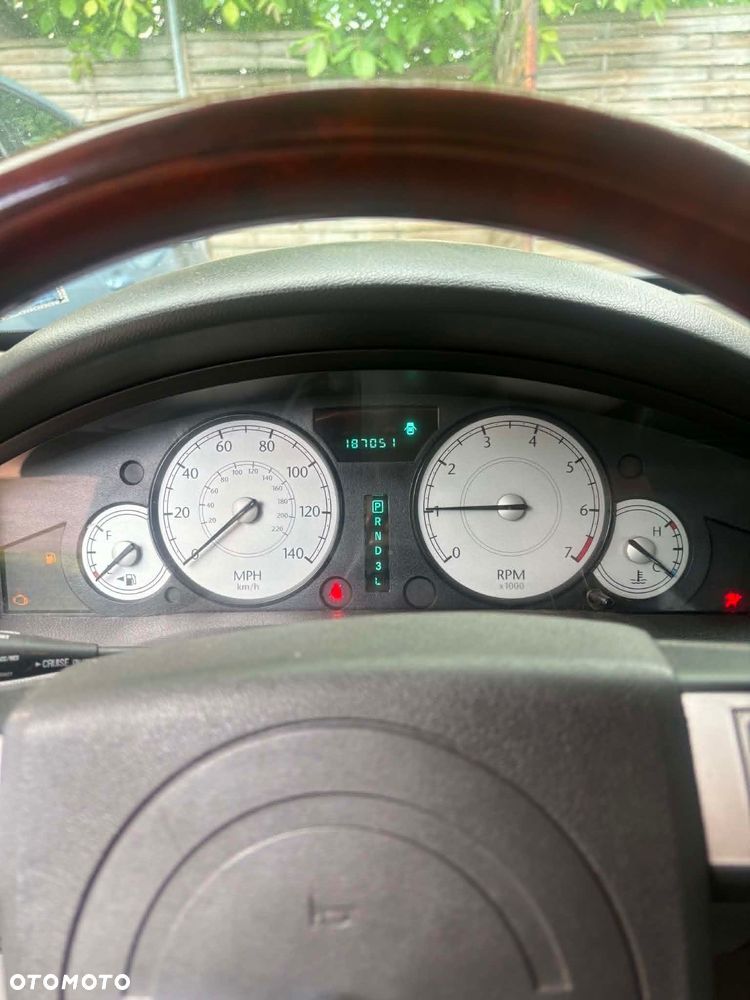 Chrysler 300C - 7