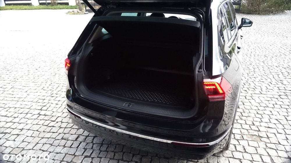 Volkswagen Tiguan - 27