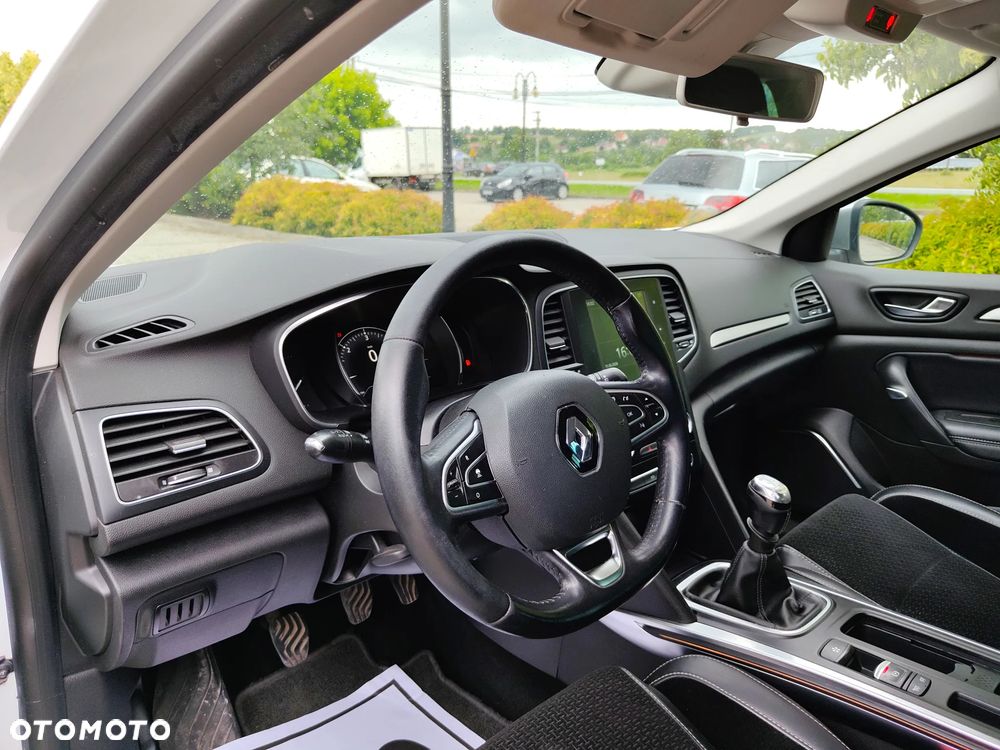 Renault Megane ENERGY dCi 130 GT LINE - 13