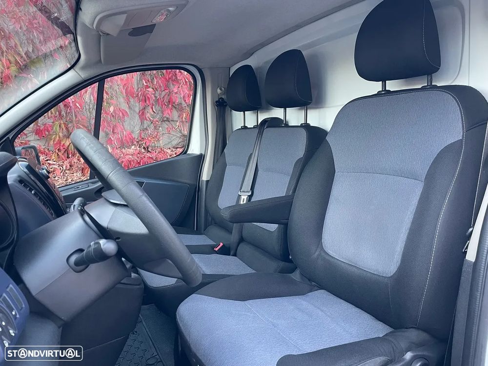 Opel Vívaro 1.6 CDTi 120HP 3L - 19
