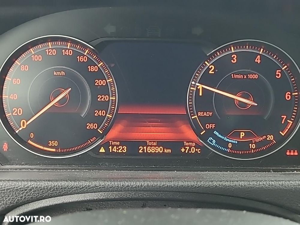 BMW Seria 3 318i Touring Aut. Edition M Sport Shadow - 7