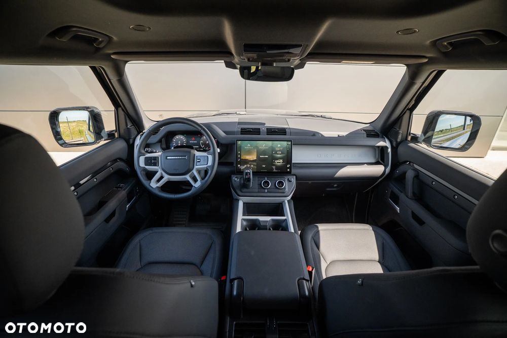 Land Rover Defender 3.0 D250 mHEV S - 15