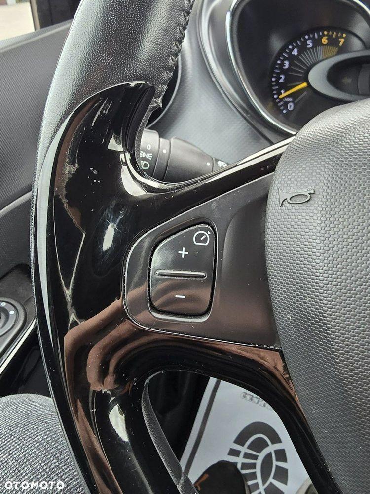 Renault Captur - 29