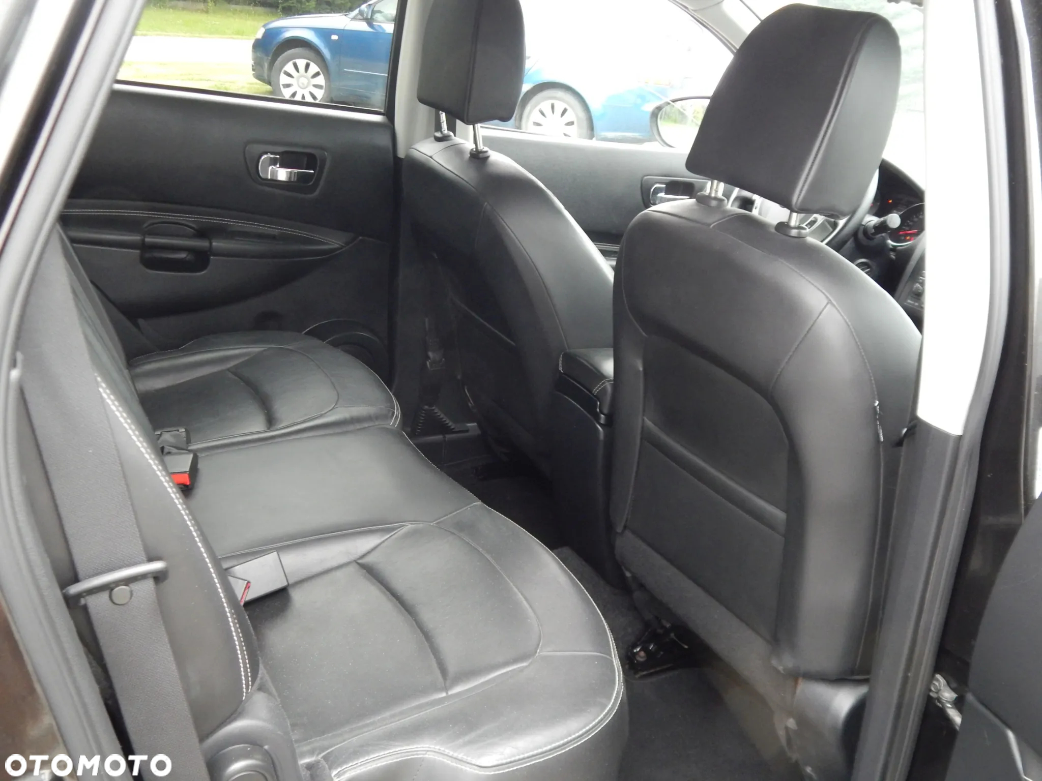 Nissan Qashqai+2 - 9