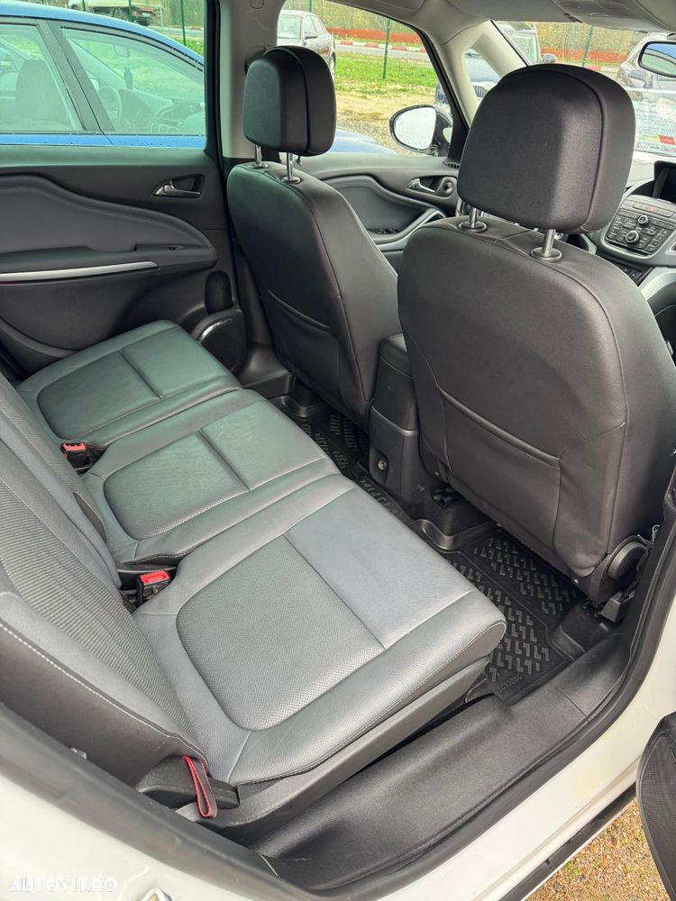 Opel Zafira Tourer 2.0 CDTI ECOFLEX Start/Stop Sport - 8