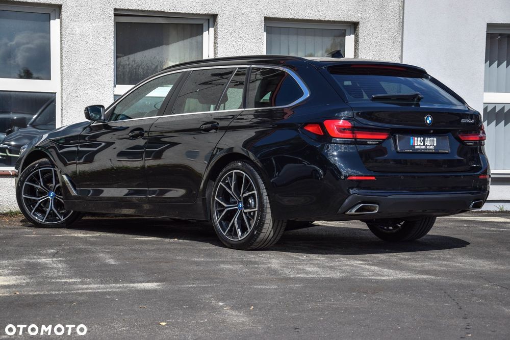 BMW Seria 5 520d Luxury Line sport - 14