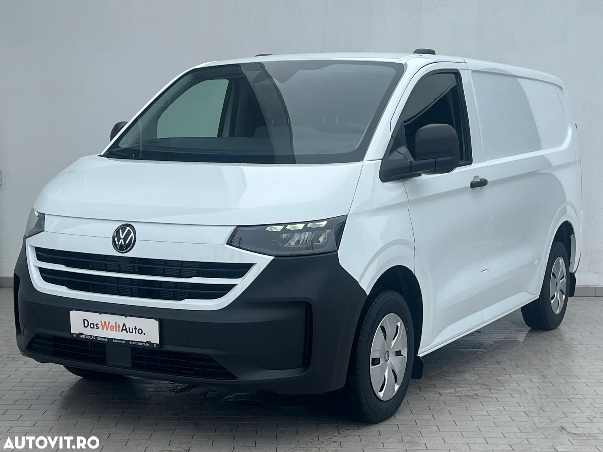Volkswagen Transporter - 1