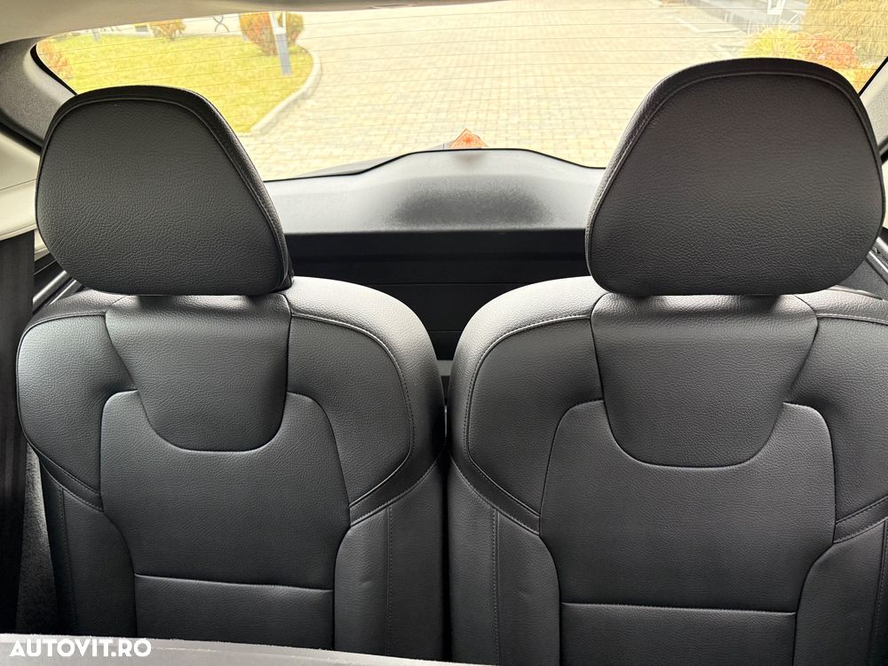 Volvo XC 90 D5 AWD Geartronic Inscription - 13