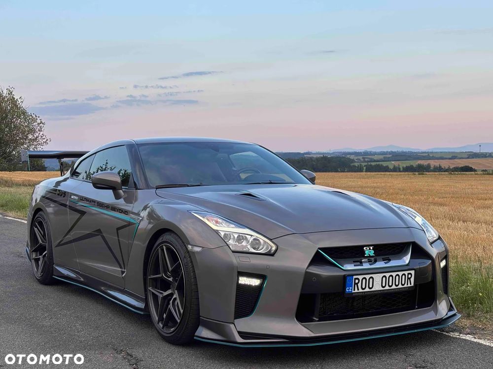 Nissan GT-R Prestige - 7