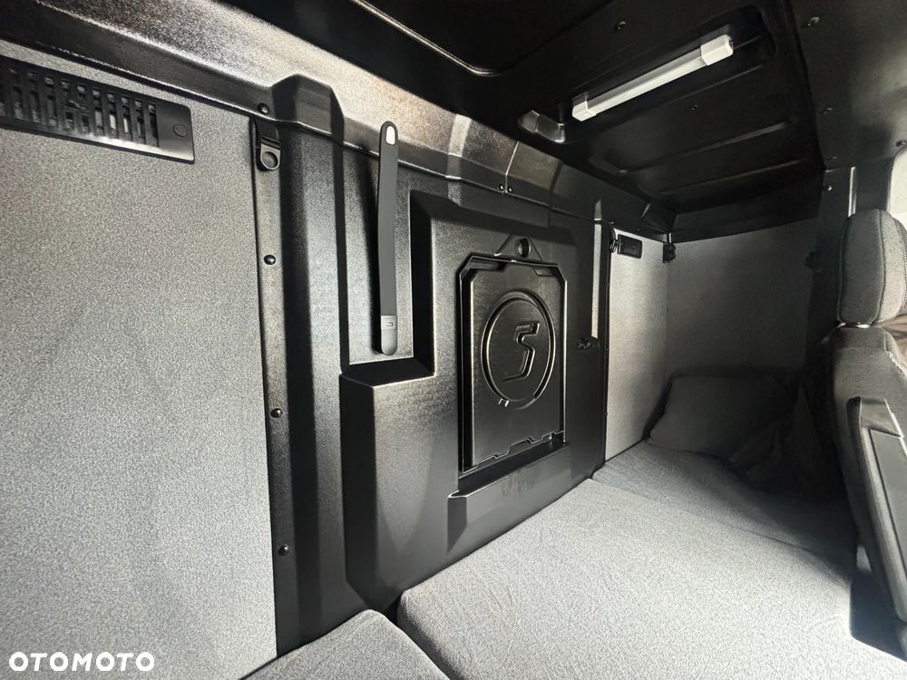 Iveco Daily 70C18HA8/P - 8
