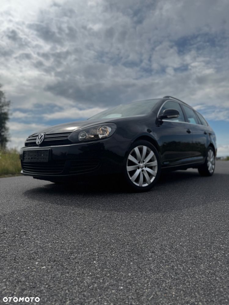 Volkswagen Golf - 2