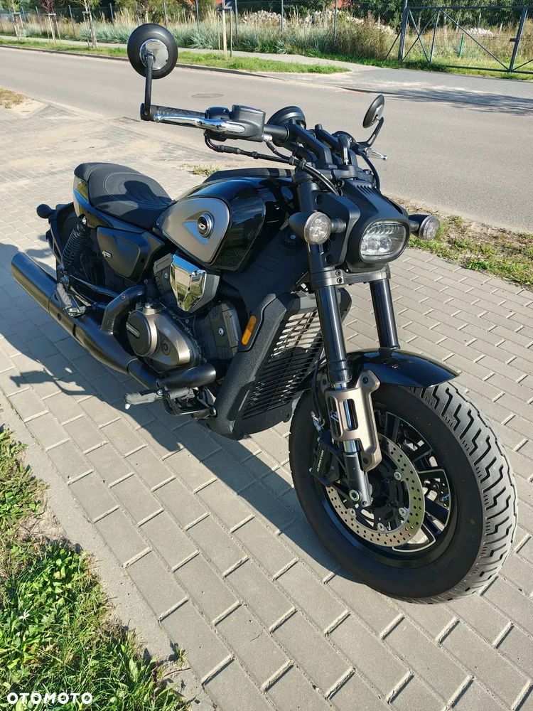 QJMOTOR SRV 600V - 1