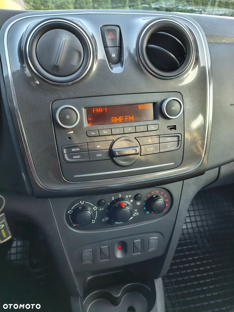 Dacia Sandero 1.0 SCe Laureate - 24