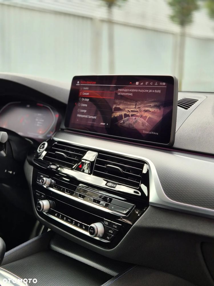 BMW Seria 5 530i GPF M Sport sport - 26