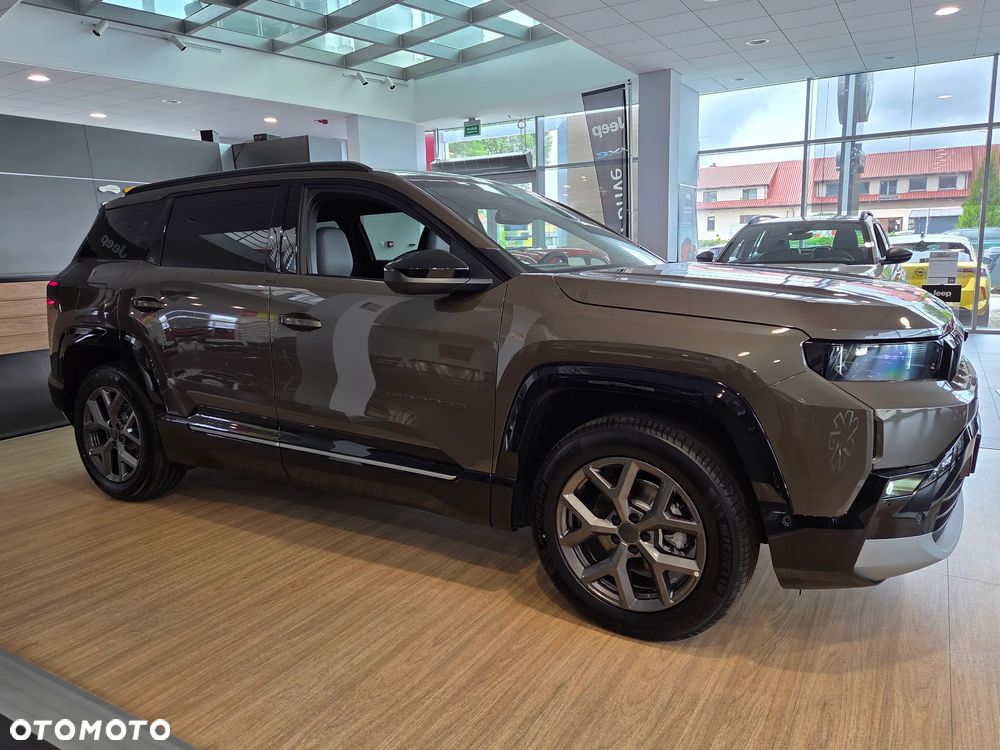 Jeep Compass 1.2 T3 mHEV First Edition FWD DCT - 4