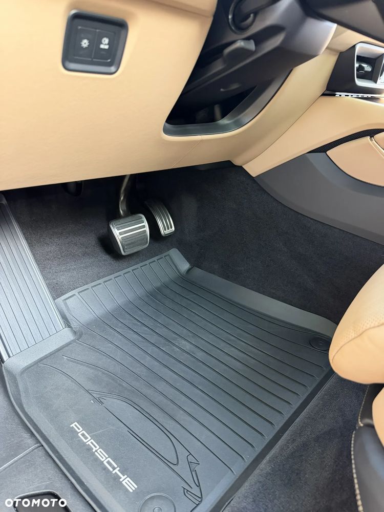 Porsche Cayenne E-Hybrid PHEV - 24