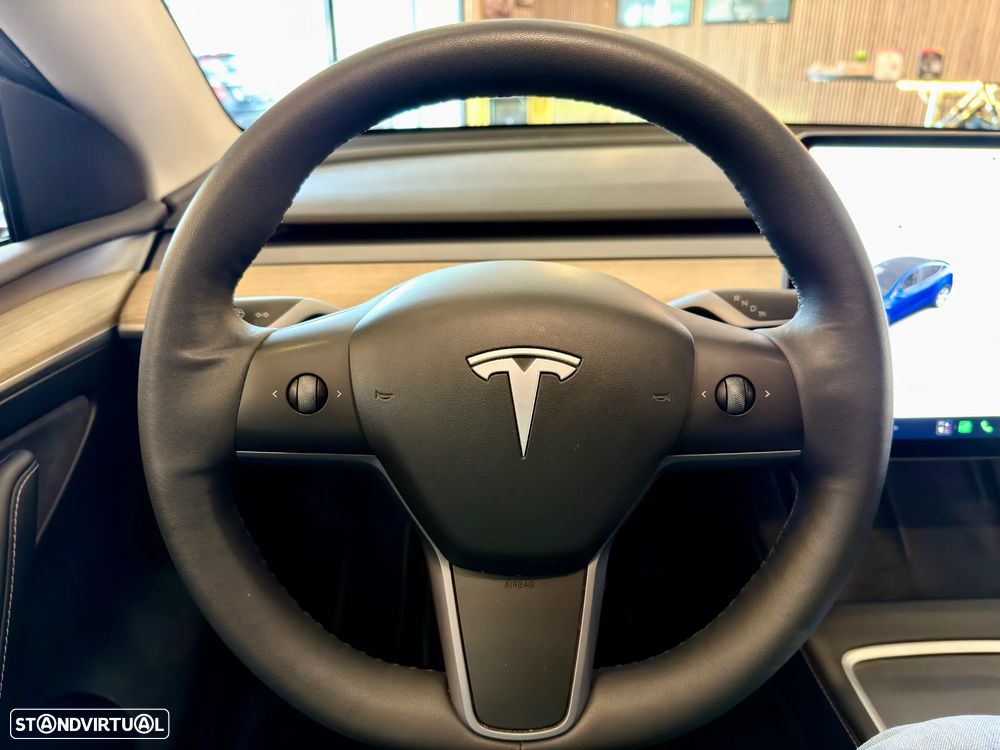 Tesla Model Y Tração Traseira - 27
