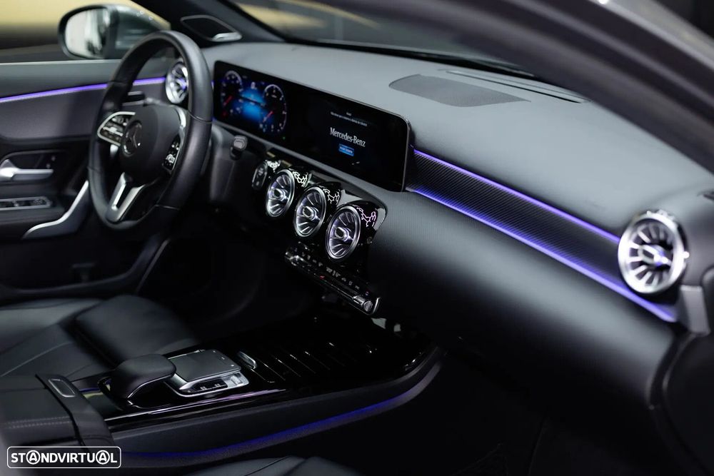 Mercedes-Benz A 180 Limousine d Progressive Aut. - 21