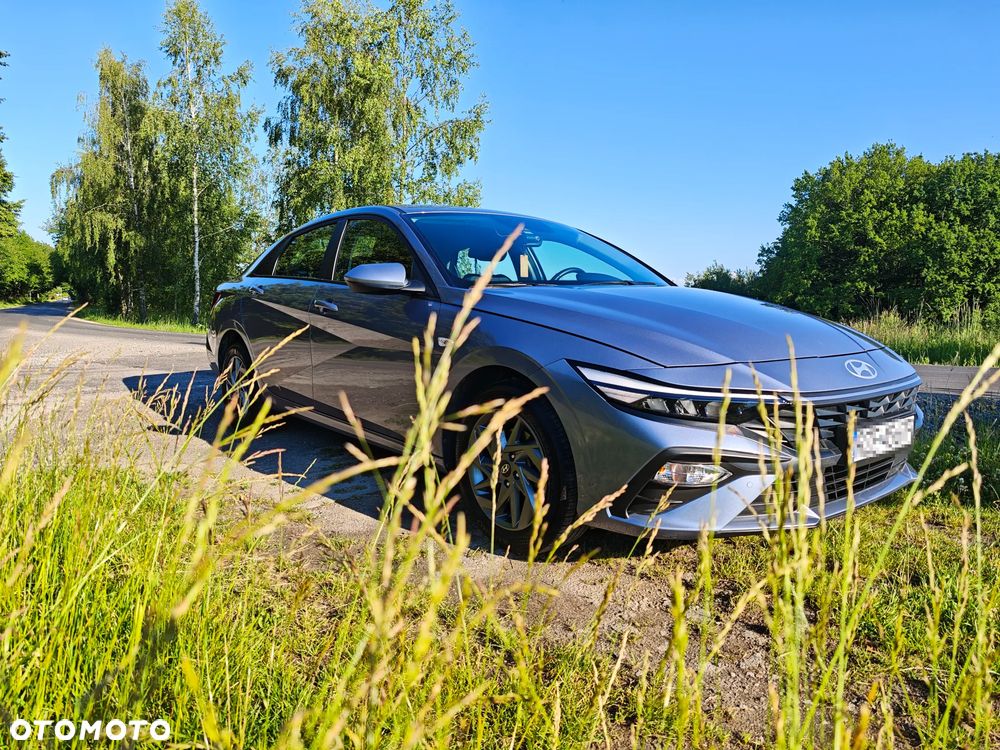 Hyundai Elantra 1.6 Modern - 3
