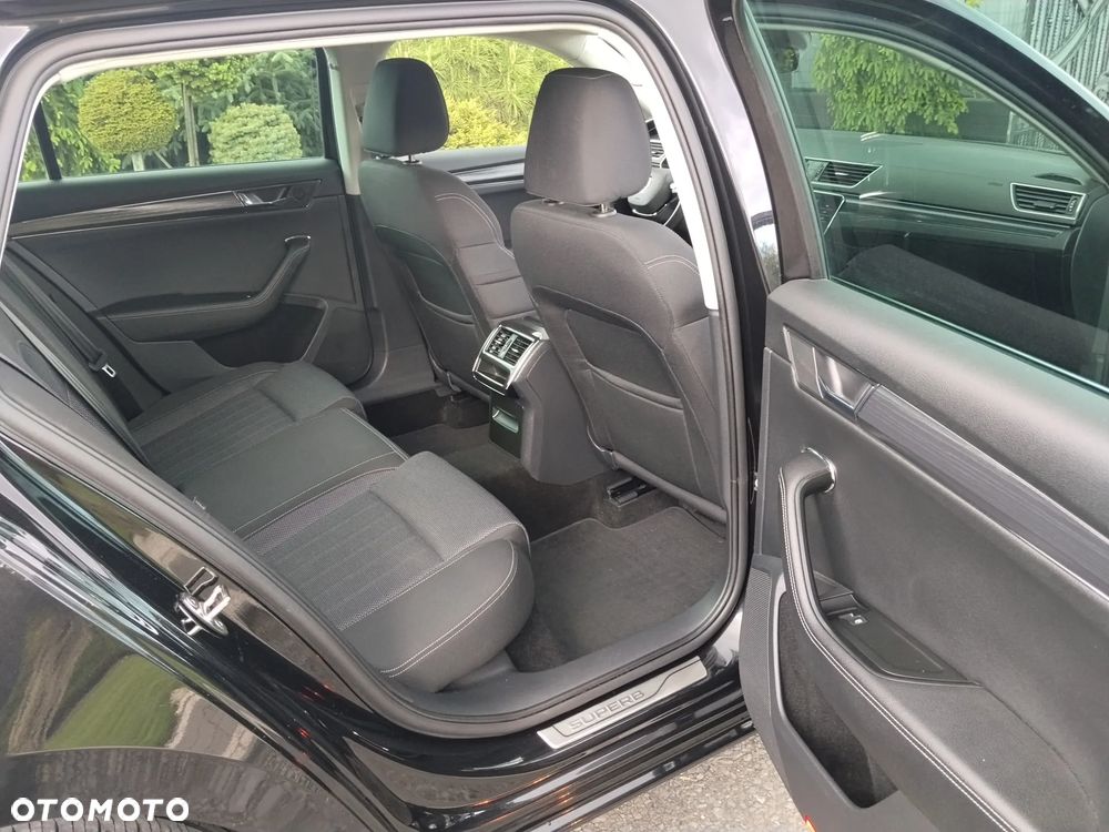 Skoda Superb 2.0 TDI Style DSG7 - 19