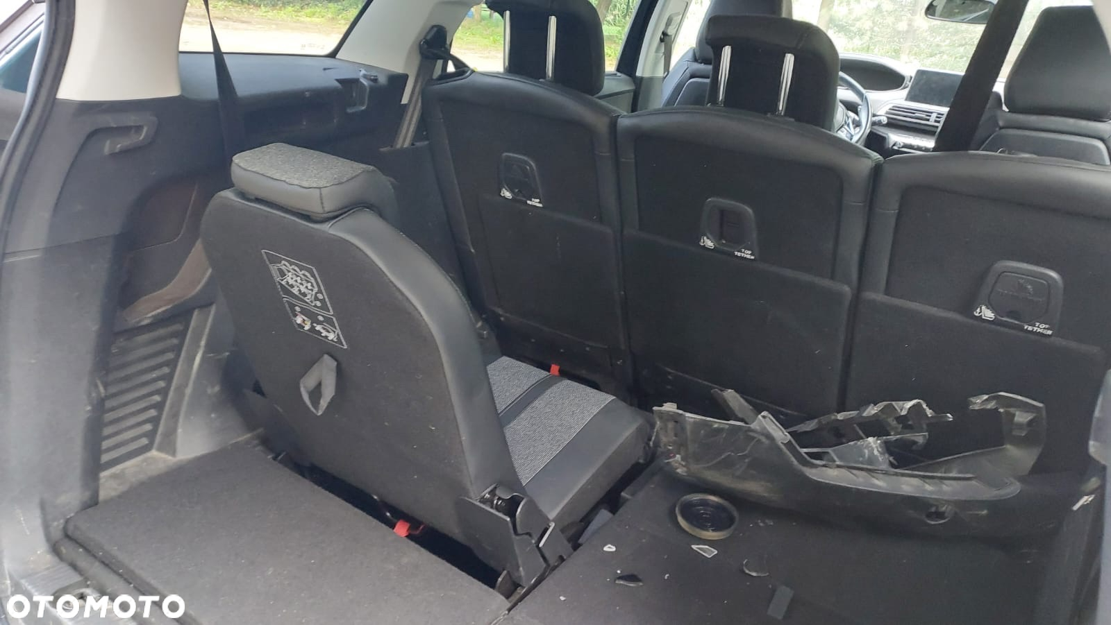 Peugeot 5008 1.2 PureTech Allure Pack S&S EAT8 - 12