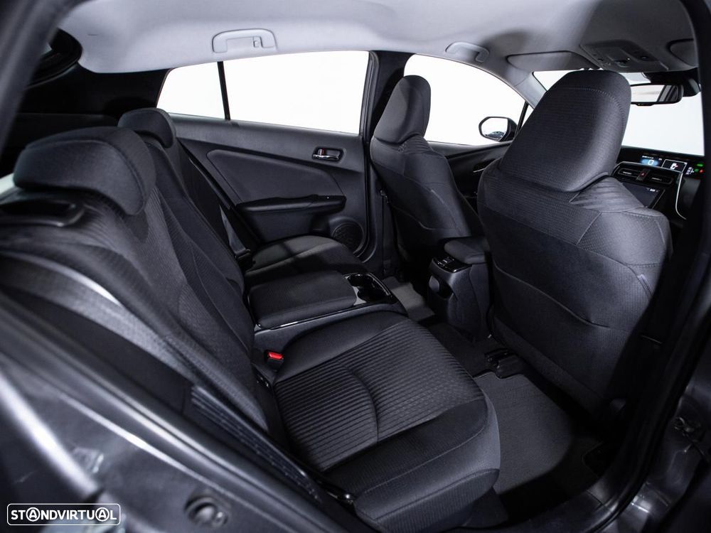 Toyota Prius - 11