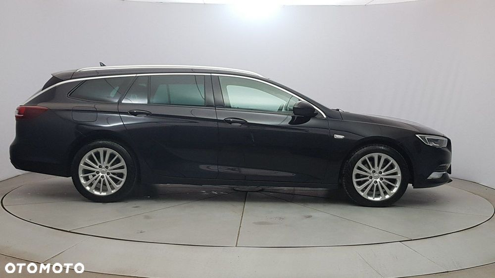 Opel Insignia - 8