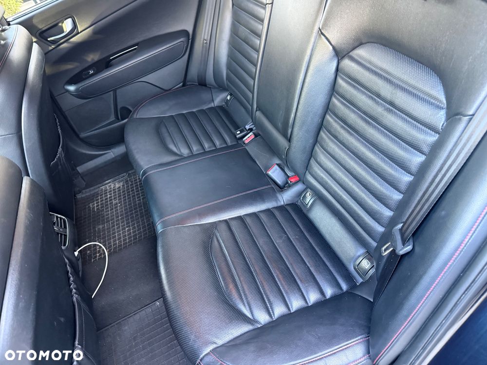 Kia Optima 1.7 CRDI GT Line DCT - 13