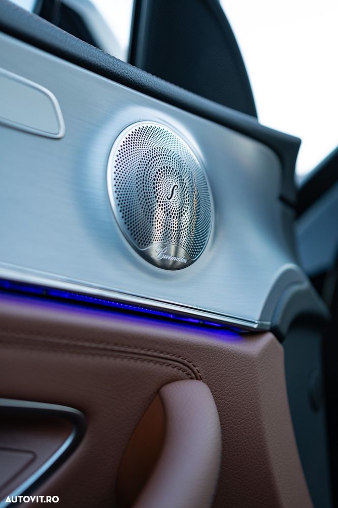 Mercedes-Benz E - 19