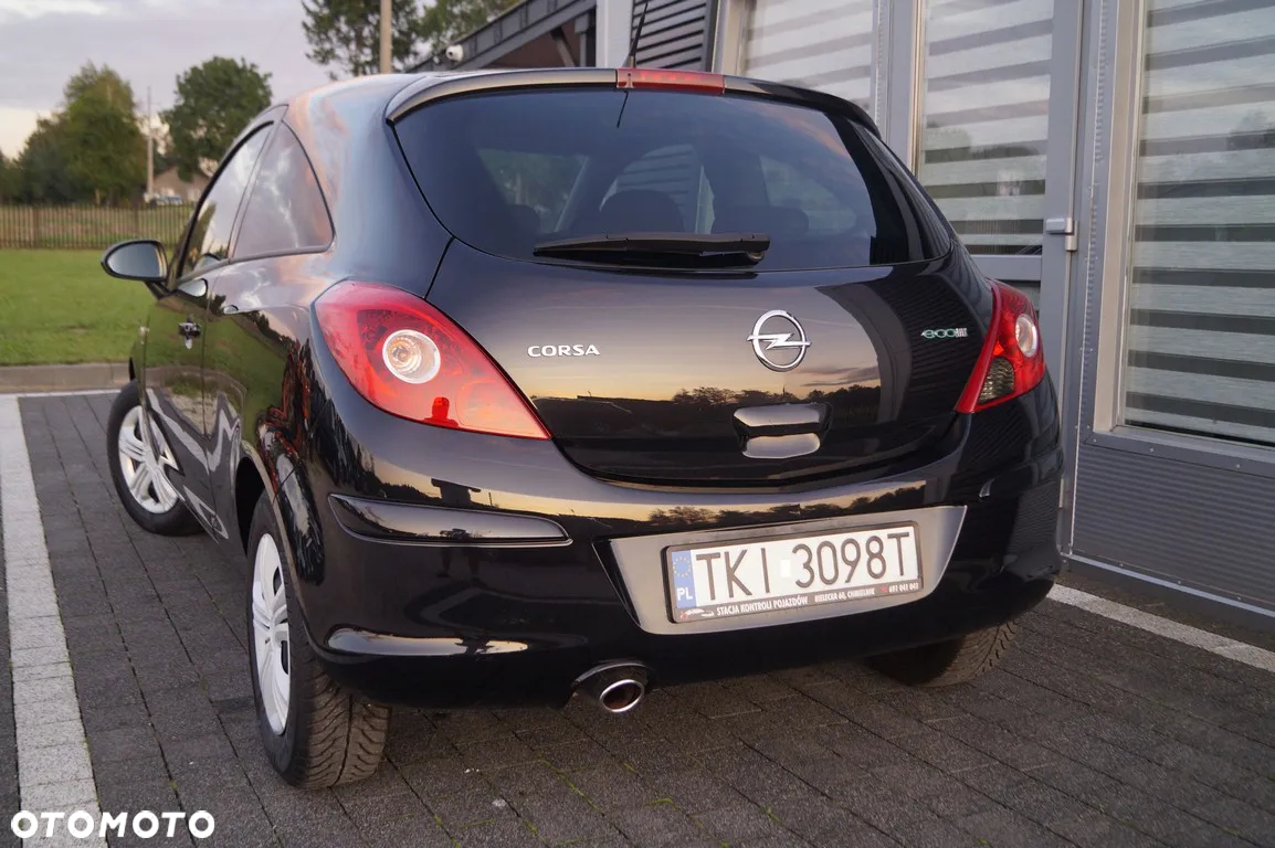 Opel Corsa 1.2 Essentia - 9