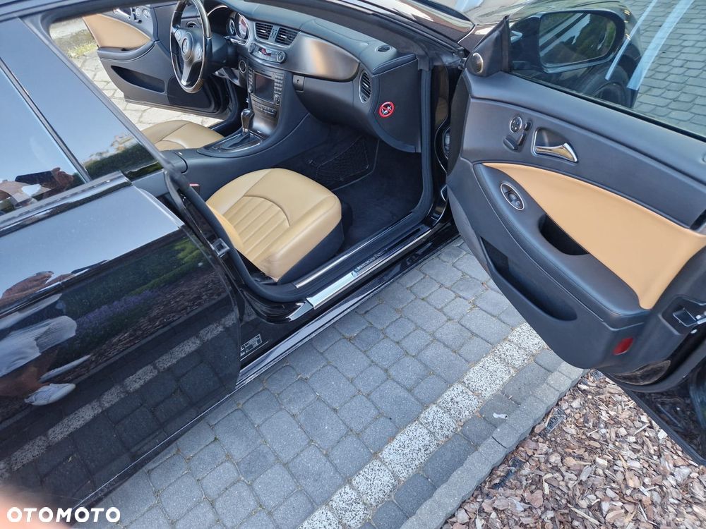 Mercedes-Benz CLS - 15