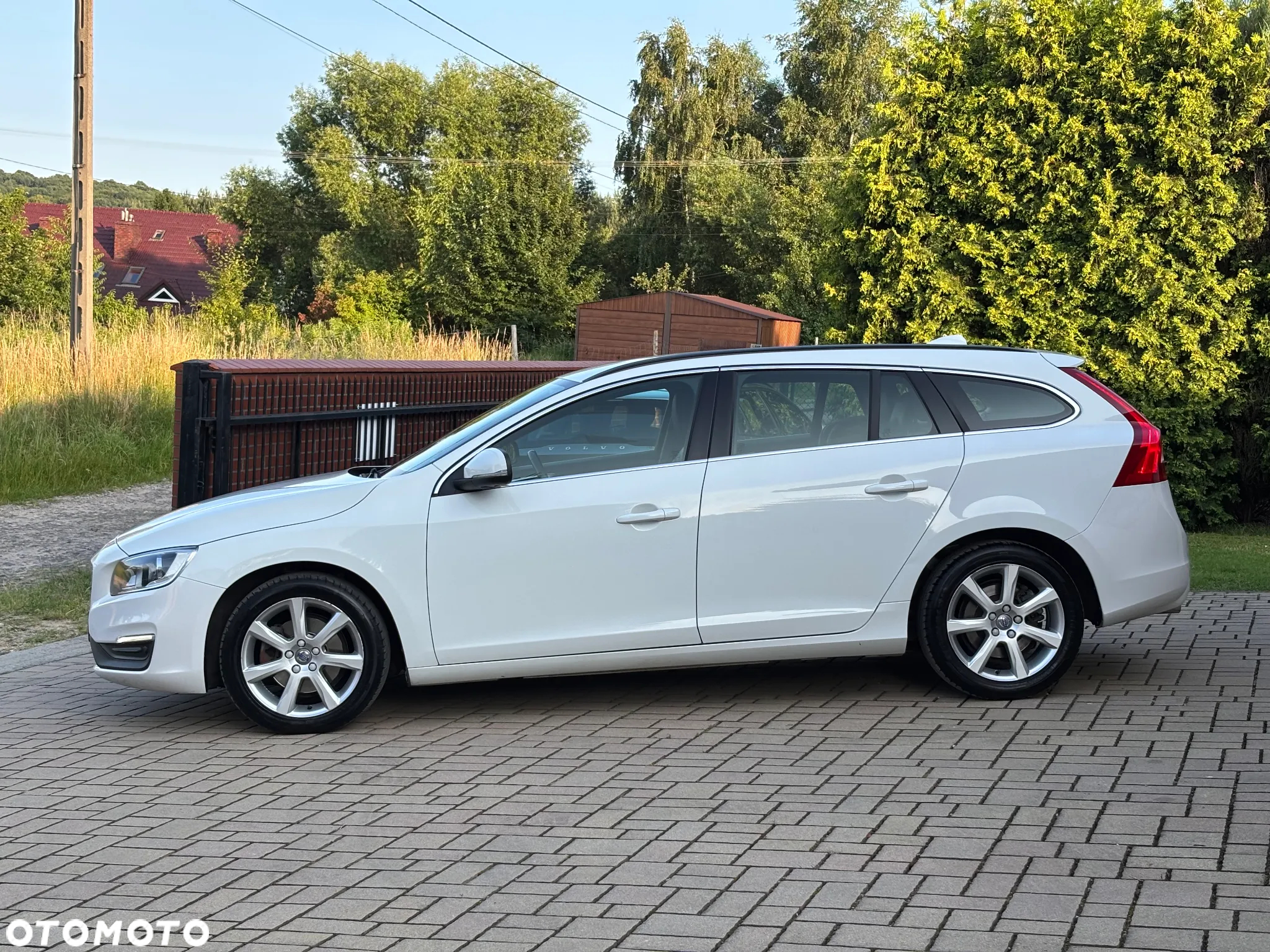 Volvo V60 D3 AWD Momentum - 10